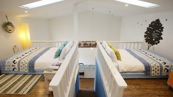 Duplex, Jetted Tub (2 - Only for Family or Female Guests)