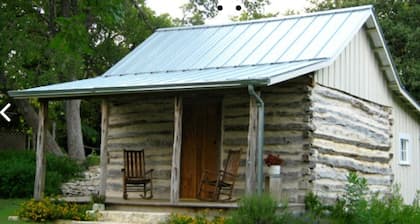 Butler Cabin at The Homestead B&B
