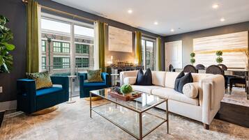 Télévision, chaîne hi-fi