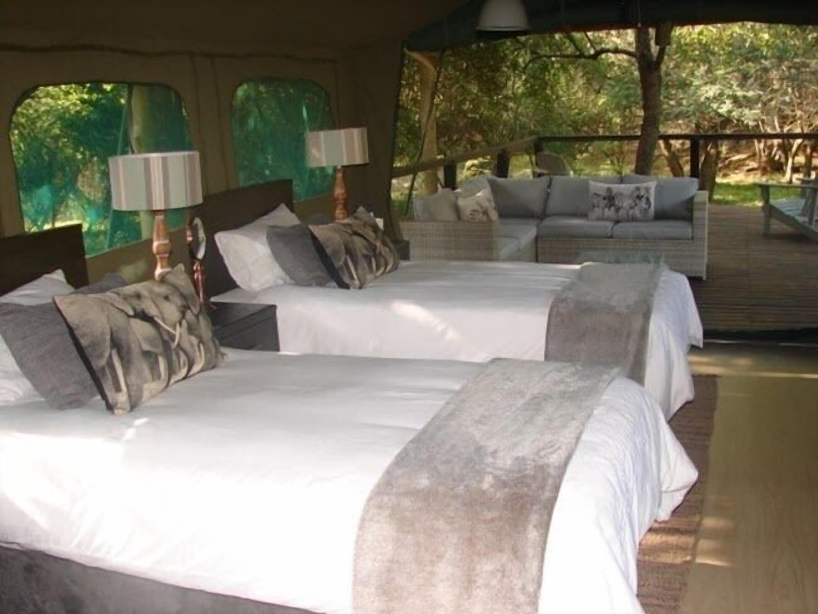 In-room safe, free WiFi, bed sheets