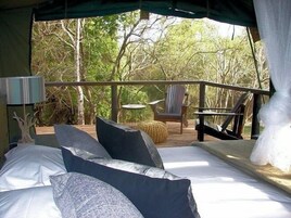 Luxury Tent (Sickle Bush Safari) | Balcony