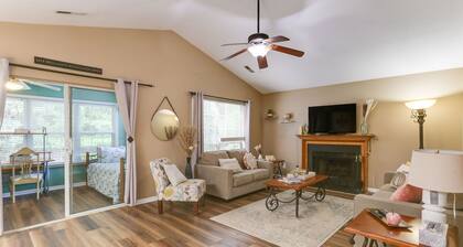 NEWLY UPDATED! Charming 2 Bedroom Townhouse near Prime Outlets - Pet friendly.