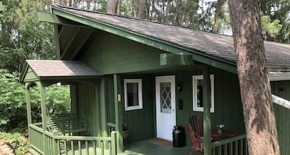 Cottage near Devils lake and Wisconsin Dells