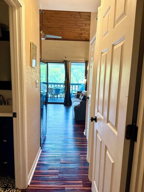 Interior - Lake of the Ozarks Stunner! Boat Slip Available to rent! Renovated with king bed (Osage Beach)