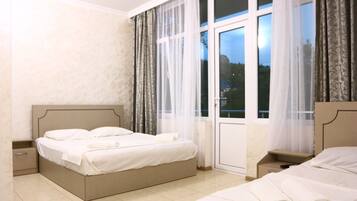 11 habitaciones, wifi y ropa de cama