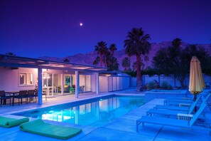 Piscine extérieure, piscine chauffée