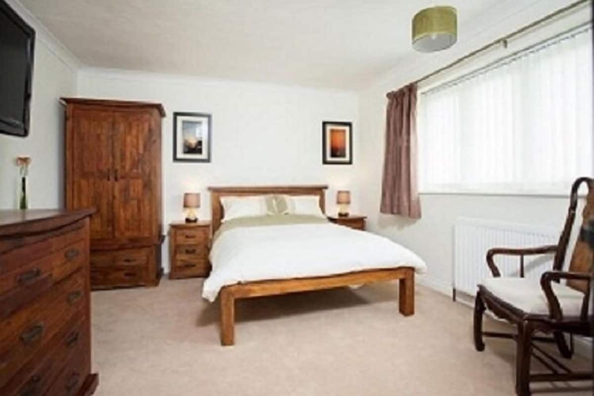 Wifi gratis y ropa de cama