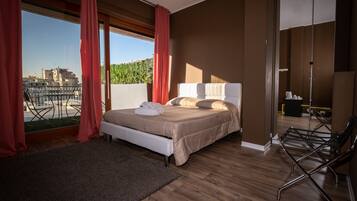 Junior-Studiosuite | Minibar, Schreibtisch, kostenloses WLAN, Bettwäsche