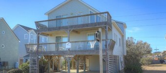 Experience Outer Banks Beaches just steps away