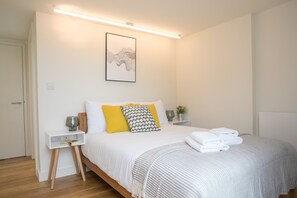 豪華頂樓客房 | 熨斗/熨衣板、免費無線上網、床單