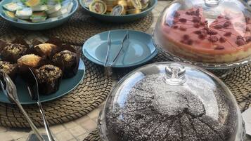 Colazione continentale inclusa, servita tutte le mattine