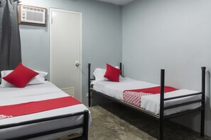 Standard Twin Room | Free WiFi, bed sheets