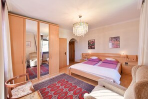 Doppelzimmer, Gartenblick | Wohnbereich