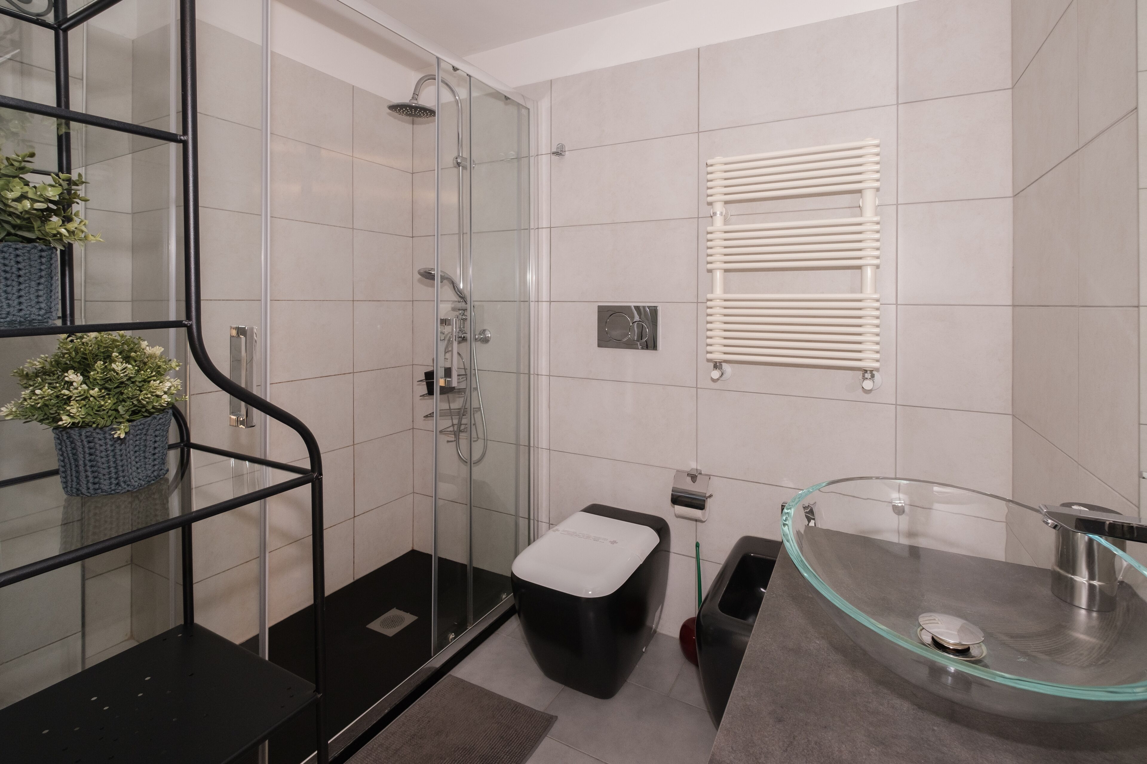 Doppelzimmer, Balkon (3) | Badezimmer