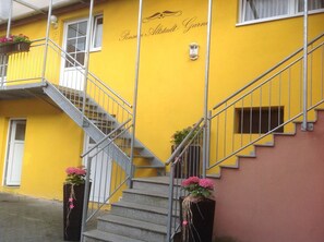 Front of property - Altstadt-Garni (Bad Windsheim)