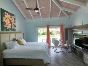 Iron/ironing board, WiFi, bed sheets