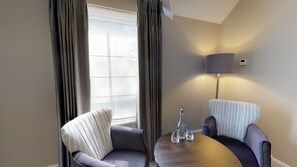 Spacious Room | Egyptian cotton sheets, premium bedding, pillowtop beds