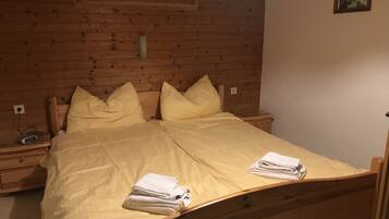 Apartemen Keluarga, 1 kamar tidur (Marille) | 2 kamar tidur, setrika/meja setrika, Wi-Fi gratis, dan seprai linen