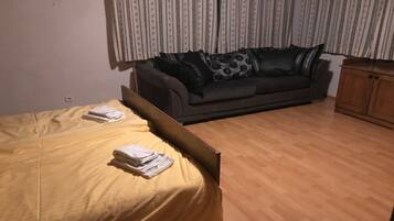 Familienapartment (vogelbeer) | Bügeleisen/Bügelbrett, kostenloses WLAN, Bettwäsche