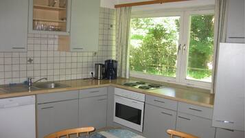 家庭公寓 (vogelbeer) | 私人厨房 | 冰箱、微波炉、烤箱、炉灶