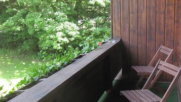 Standard Apartment (Zirbe) | Terrace/patio