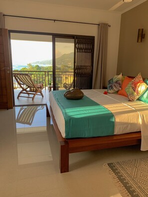 公寓, 1 间卧室, 海景 | 1 多间卧室、客房内保险箱、熨斗/熨衣板、床单