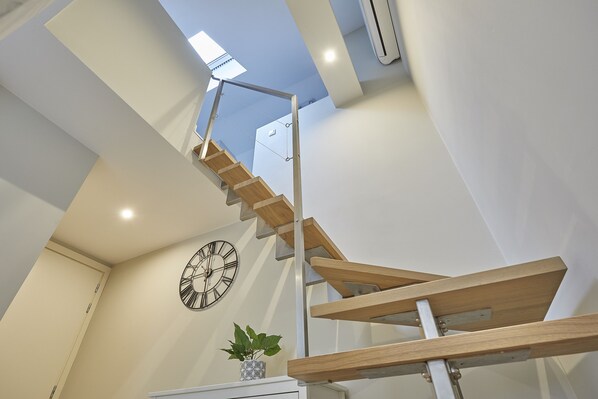 Interior detail - Florianska 32 by PI Apartments (Kraków)