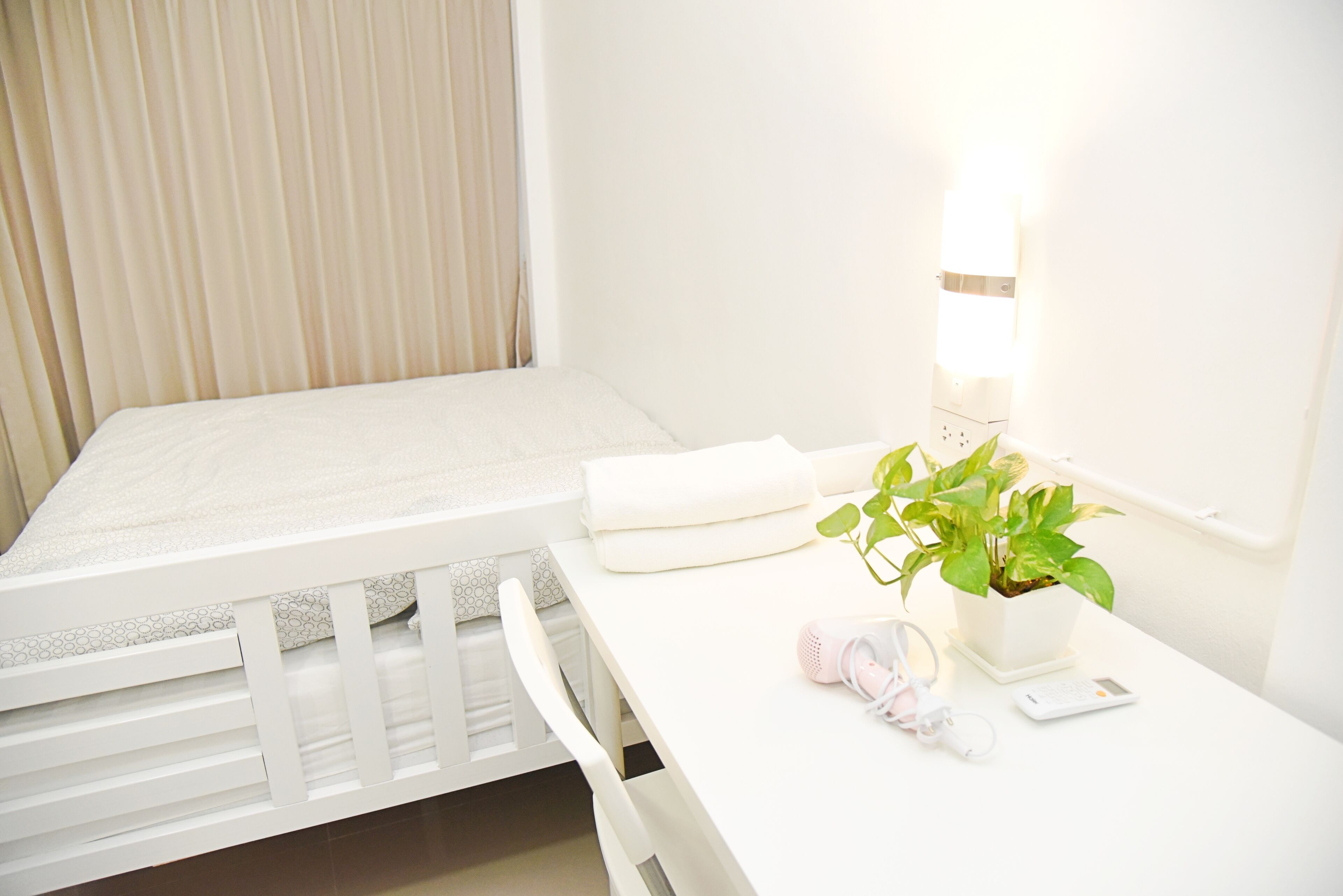 Family Studio Suite | Free minibar, laptop workspace, blackout curtains, soundproofing