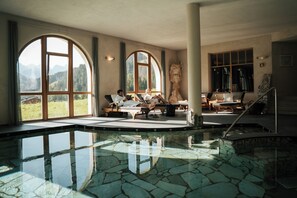 Sauna, Whirlpool, Türkisches Bad/Hamam, Körperbehandlungen, Schlammbad