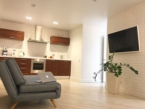 公寓 | 熨斗/熨衫板、摺床/加床 (收費)、免費 Wi-Fi