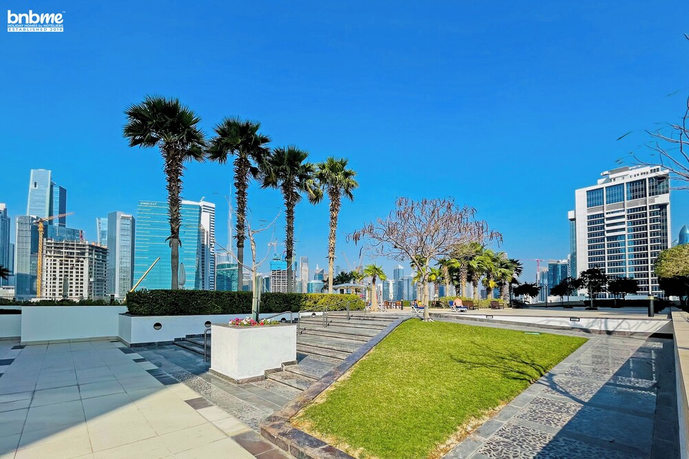 Bnbme - Churchill Towers 1 Bedroom Canal View