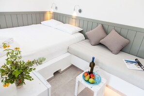 3 bedrooms, free WiFi, bed sheets - Mare Blu Koundouros (Kea)