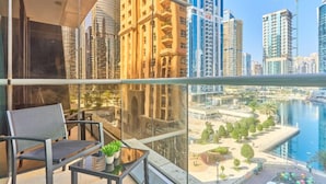 Elite Apartment | Pemandangan balkoni