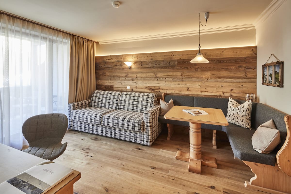 1 bedroom, in-room safe, blackout drapes, free WiFi