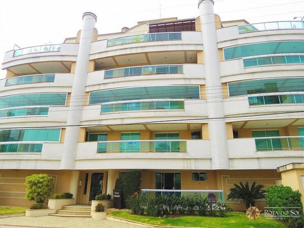 Exterior - Cod 026 Apart 2 dormit praia de Bombas (Bombinhas)