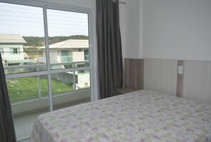 Apartamento, várias camas | 2 quartos, ferros/tábuas de passar roupa, Wi-Fi de cortesia