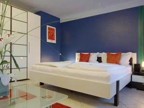 1 chambre, ameublement personnalisé, Wi-Fi gratuit