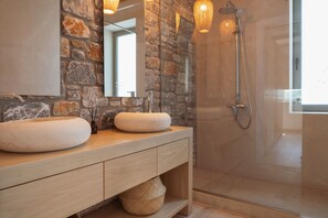 Bathroom - Elies Residences (Lesvos)