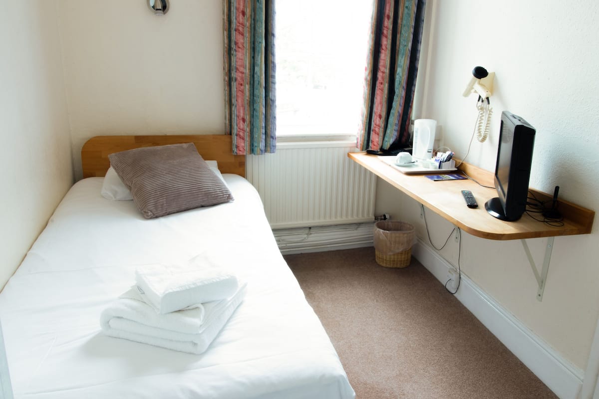 Standardzimmer | 1 Schlafzimmer, Schreibtisch, kostenloses WLAN, Bettwäsche