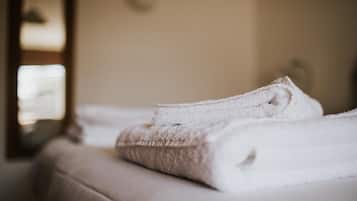 1 chambre, bureau, Wi-Fi gratuit, draps fournis