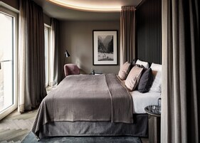 Ropa de cama hipoalergénica y minibar