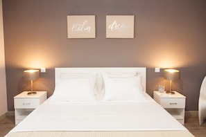 2 bedrooms, desk, iron/ironing board, free WiFi - Cozy Penthouse - Stunning View Acropolis (Athens)