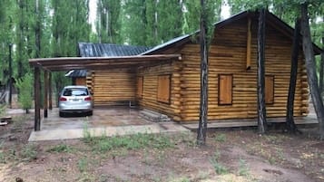 Basic Cabin | Terrace/patio