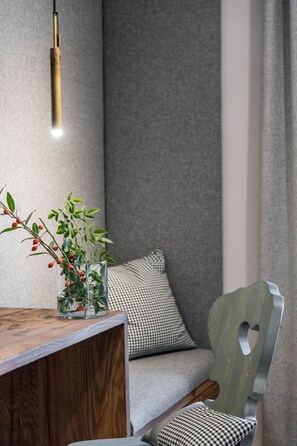 Triple Room | Living area