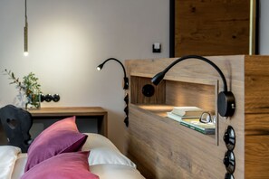 Triple Room | Individually decorated, individually furnished, desk, free WiFi - BIO-Hotel Adler (Vogt)