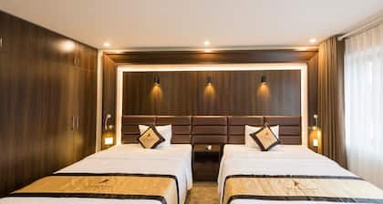 CoTo Starlight Boutique Hotel