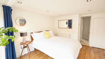Villa | 3 bedrooms, individually decorated, individually furnished