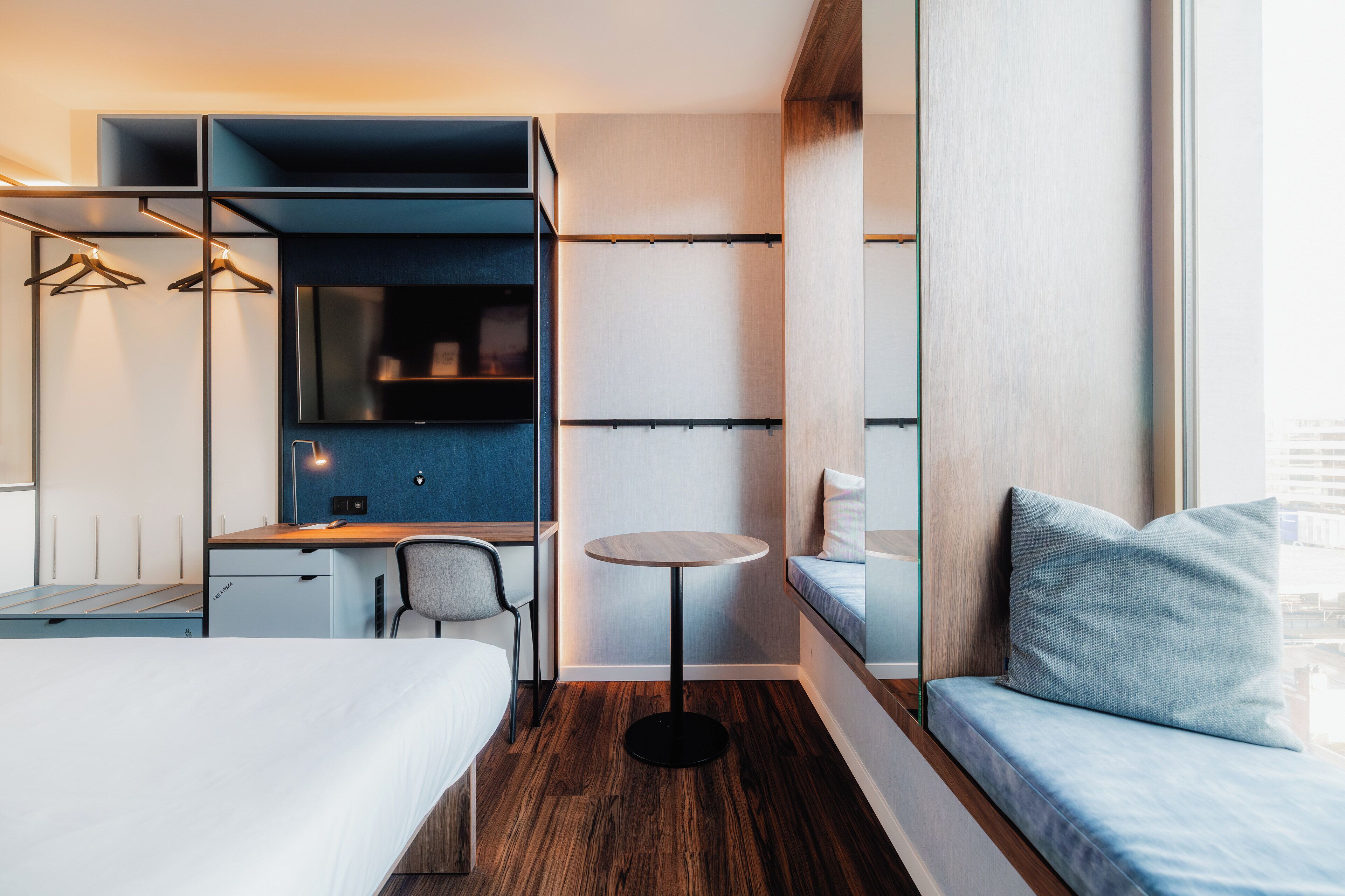 stay - double | premium bedding, down duvets, pillow-top beds, in-room safe