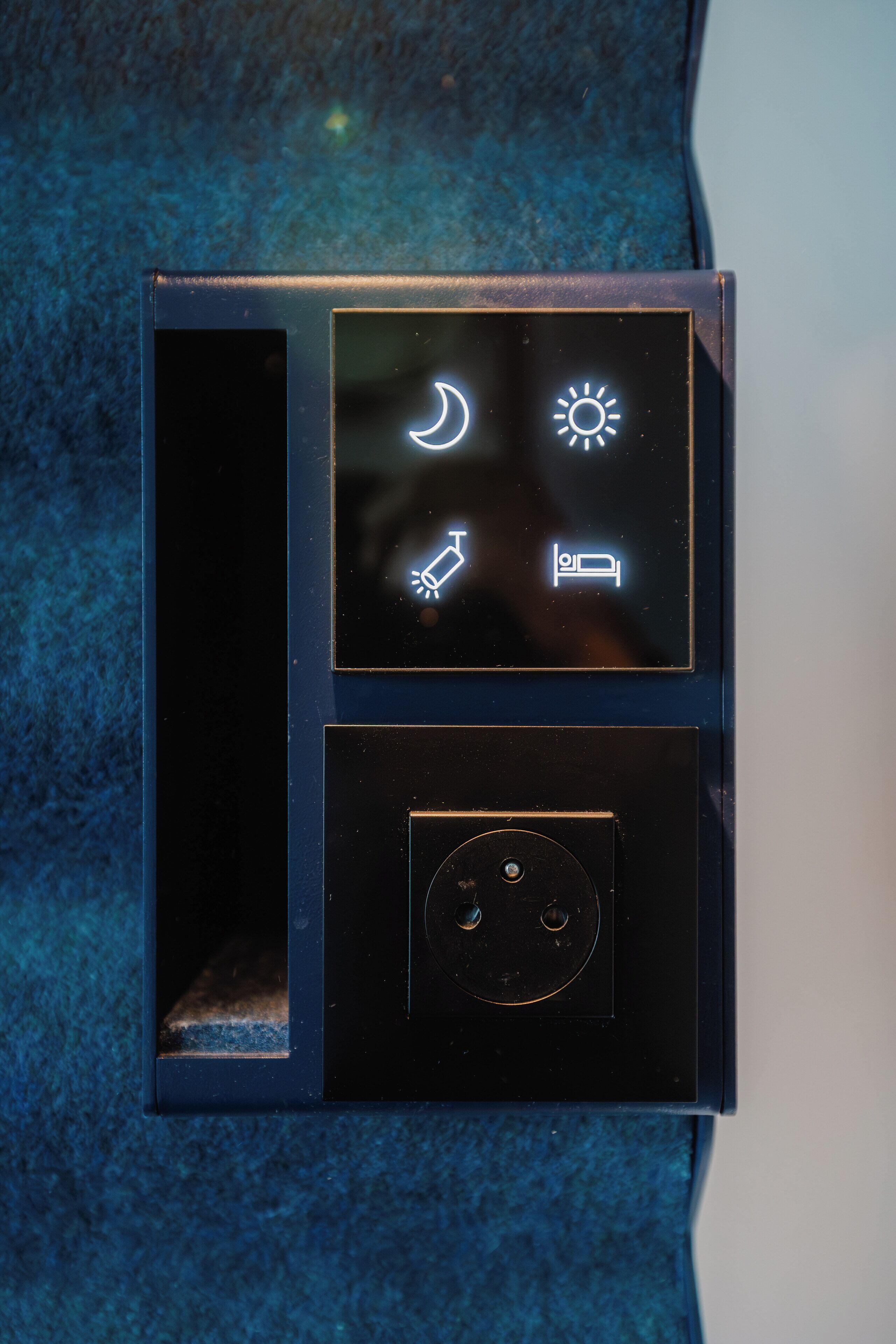 premium bedding, down duvets, pillow-top beds, in-room safe