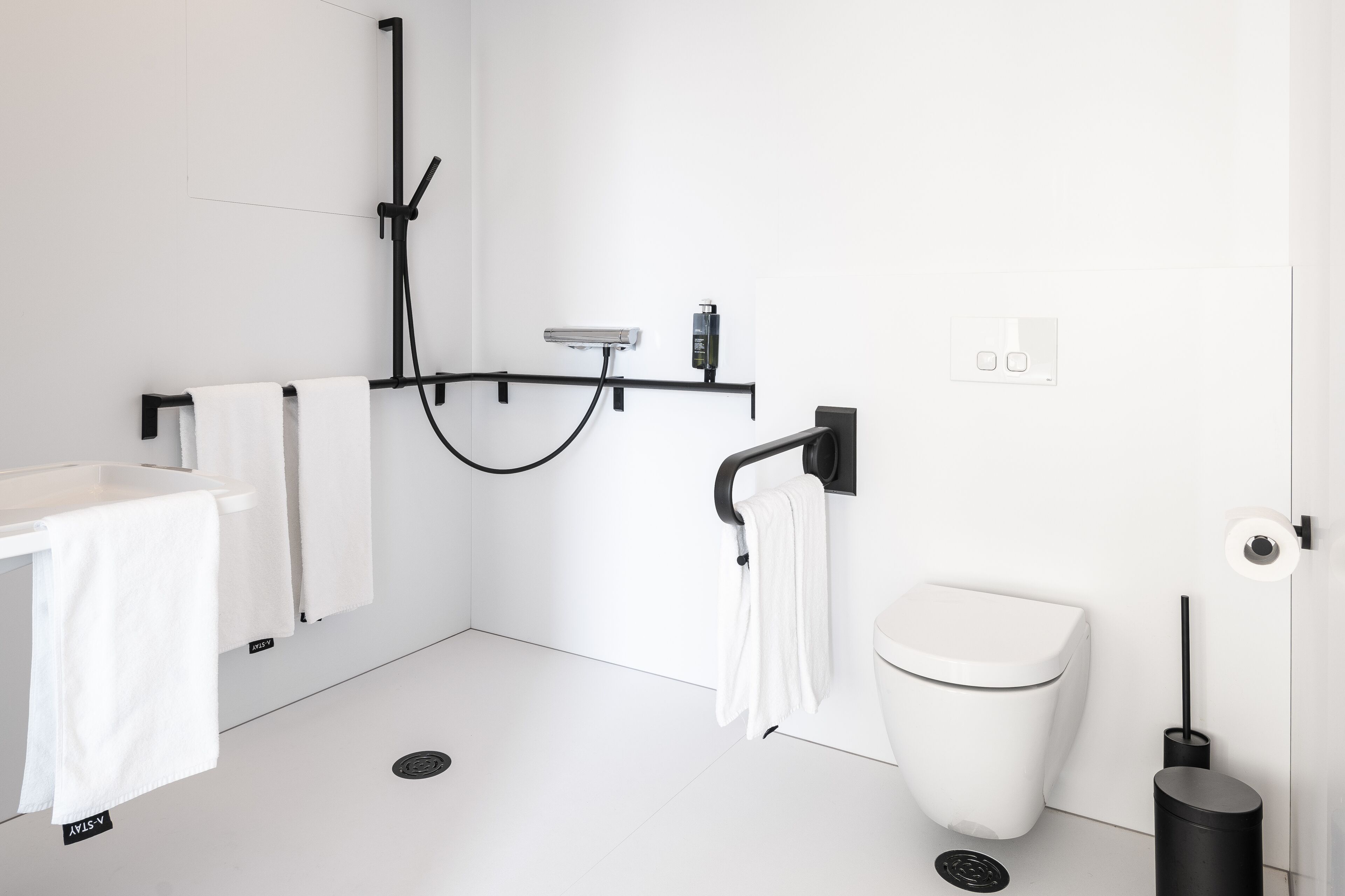 accessible stay - double | bathroom | shower, rainfall showerhead, eco-friendly toiletries, hair dryer